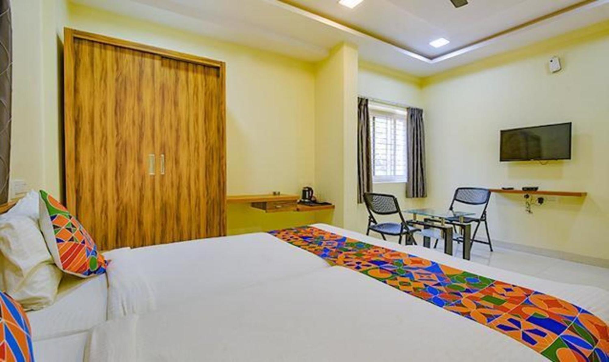 Fabexpress Purple Suites Inn Bangalore Exterior foto